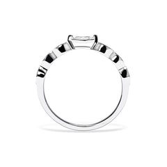 Willow Ring 9K White Gold