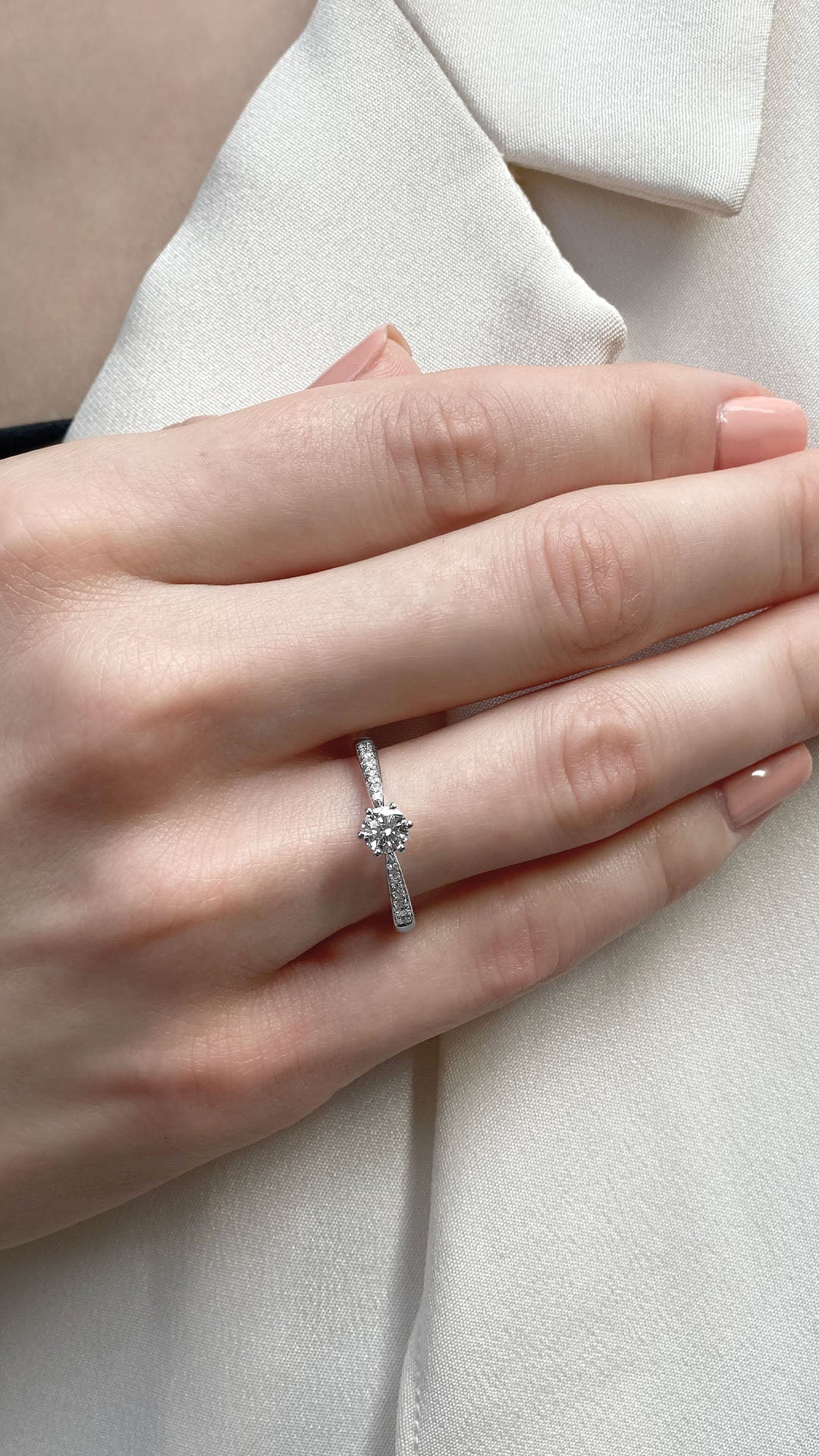 Serena Ring 18K White Gold