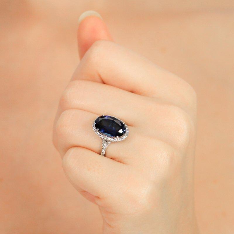 Lucille Sapphire Oval Borderset Ring
