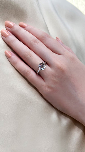 Augusta Ring 1.52ct 18K White Gold