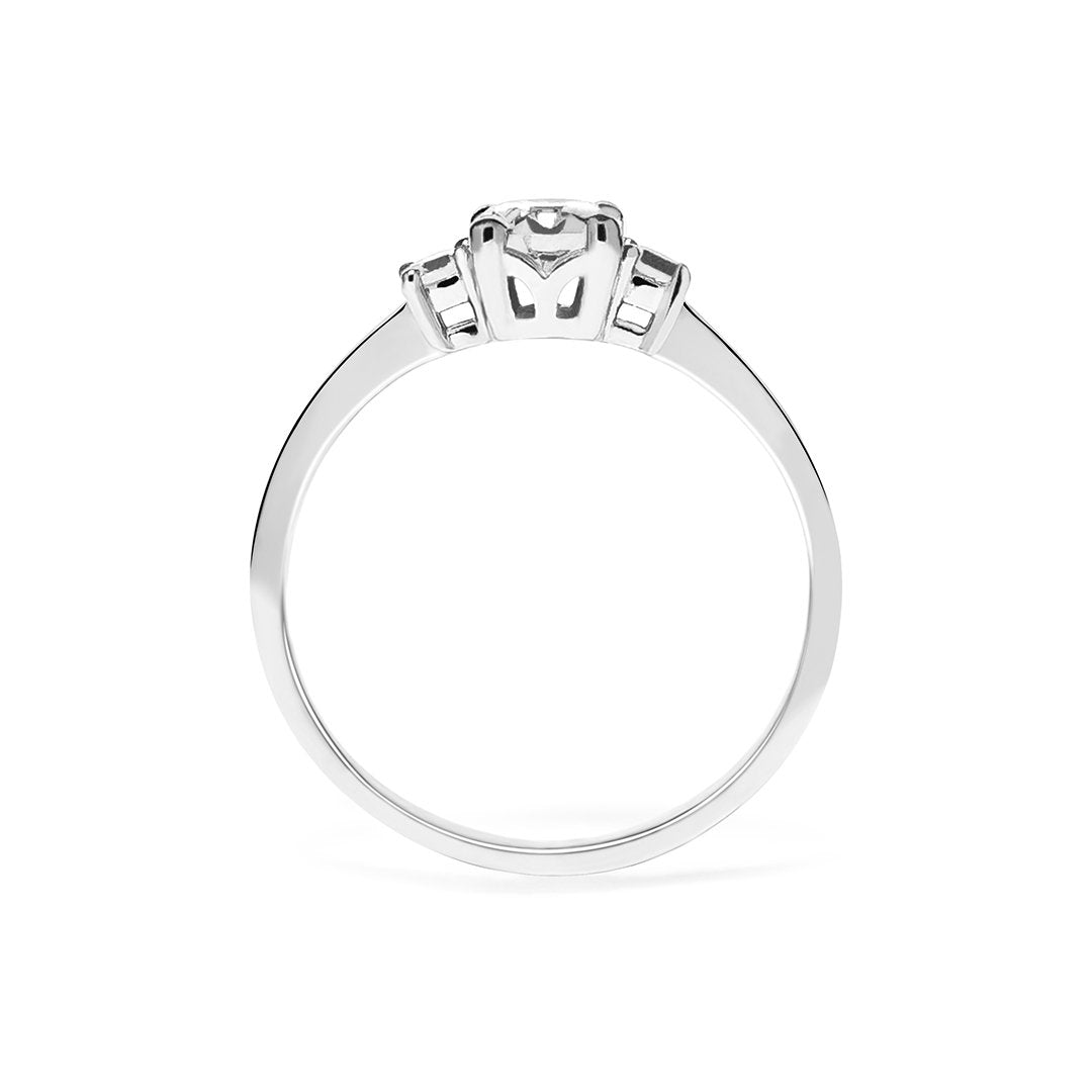 Beatrice Ring Platinum