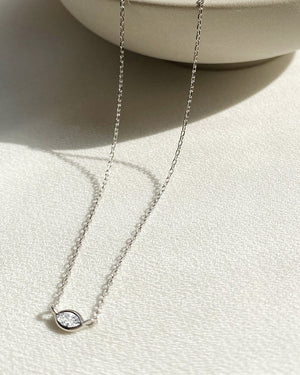 Dixie Necklace 9K White Gold