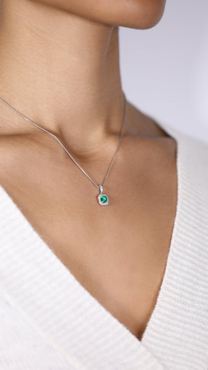 Leonora Necklace 18K White Gold Emerald