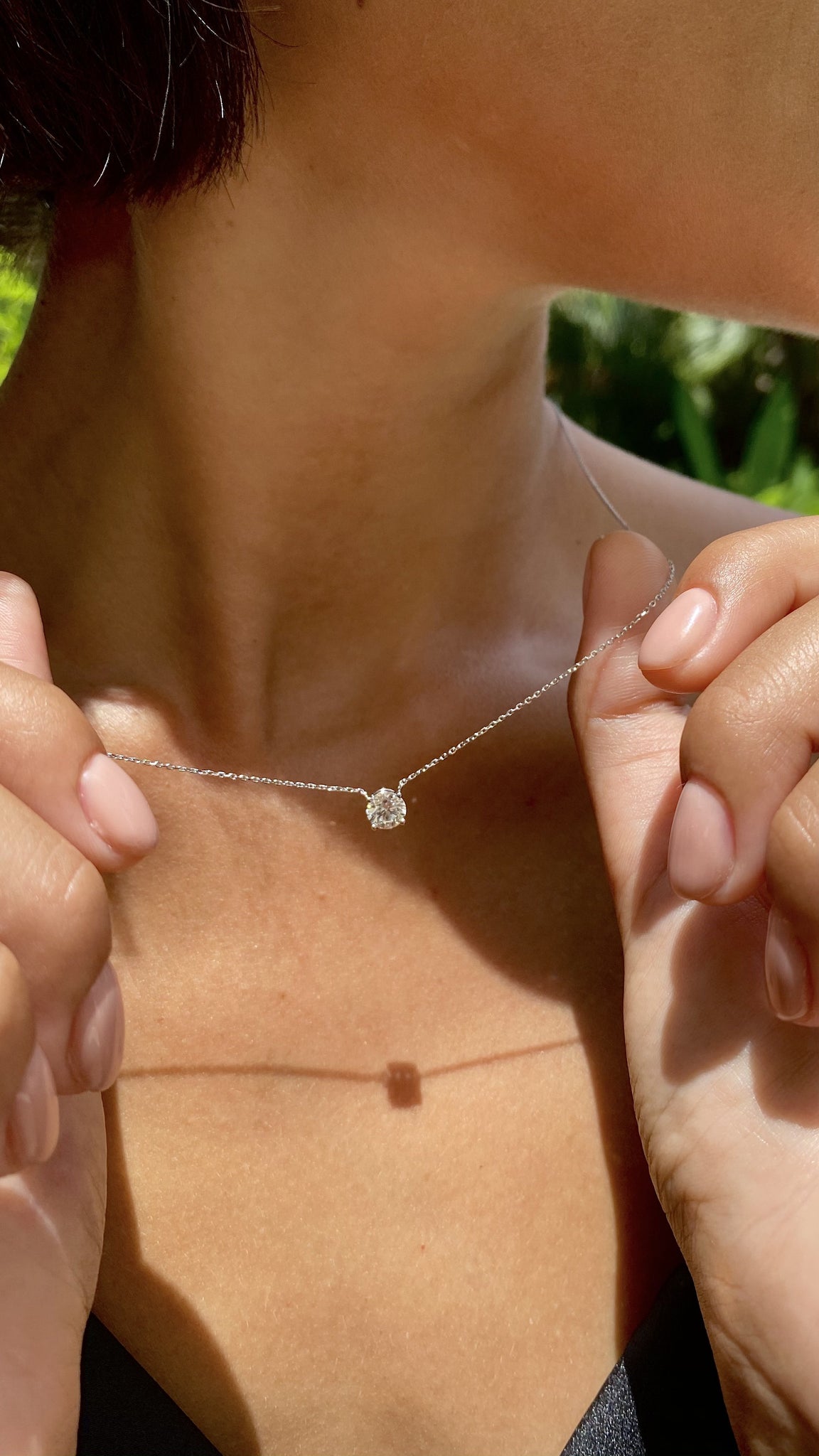 Loretta Necklace 18K White Gold