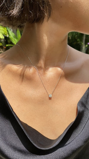 Loretta Necklace 18K White Gold