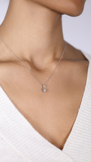 Lucy Necklace 18K White Gold