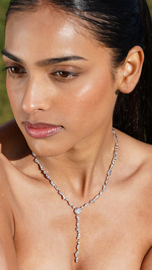Parvi Necklace Silver