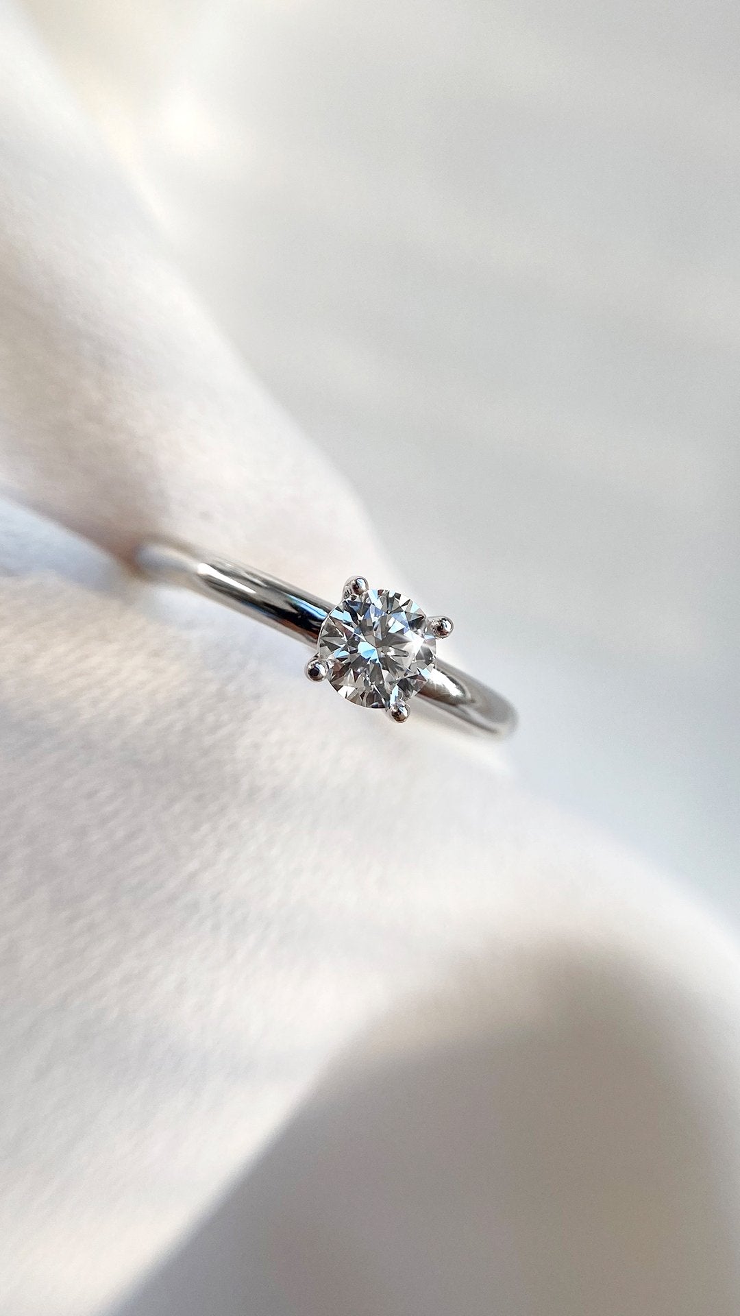 Saffia Ring 18K White Gold