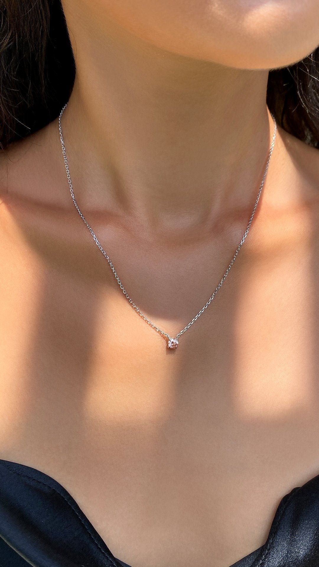 Taffy Necklace 0.31ct 18K White Gold